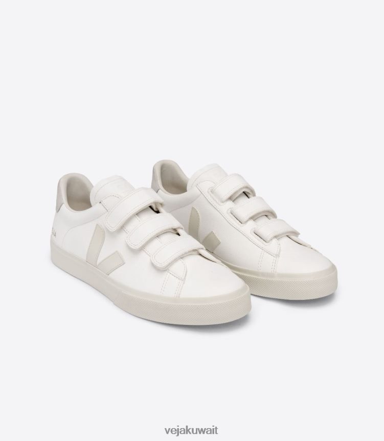 Veja أحذية رجالريسيفي كروم خالي من الجلد الأبيض بيير الطبيعي 24J26Z117