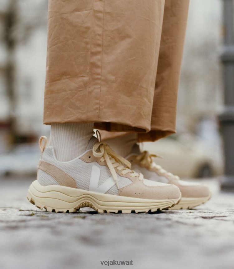 Veja أحذية رجالفنتوري الفيوميش زبدة بيضاء طبيعية 24J26Z184