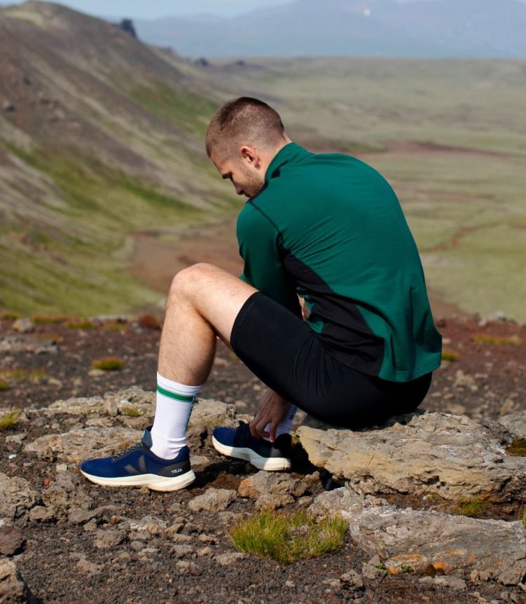 Veja أحذية رجالمارلين LT على شكل حرف V-Nil باللون الأسود 24J26Z202